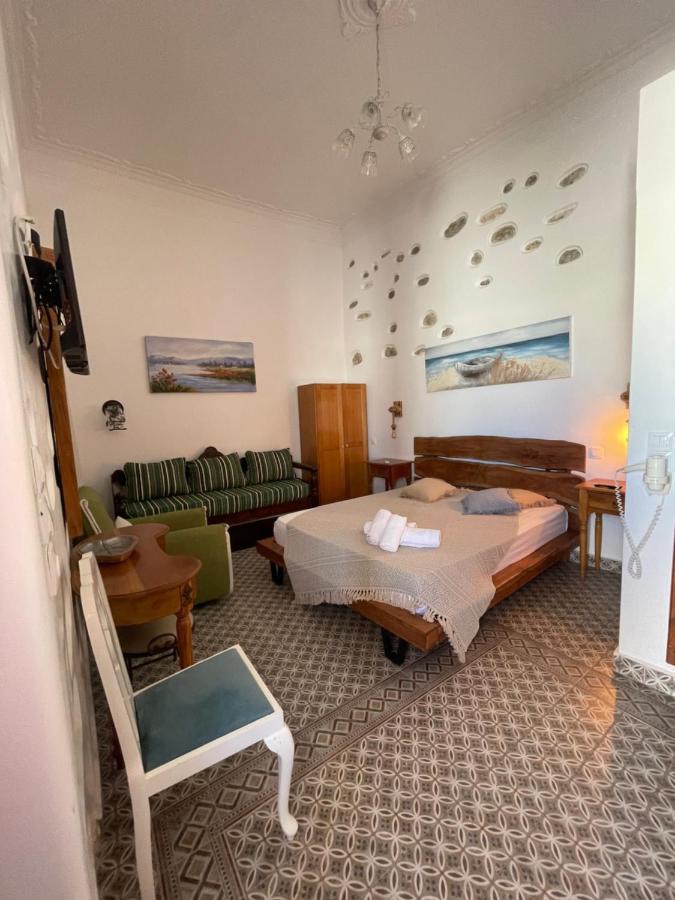 Burgos Barrio Hotel Naxos City Екстериор снимка